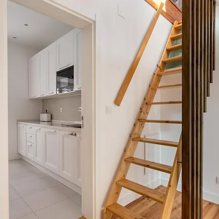 Lejlighed 3br Duplex With Lift & Ac By Host For Us
