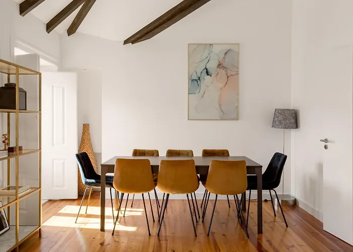 3br Duplex With Lift & Ac By Host For Us *