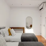 3br Duplex With Lift & Ac By Host For Us *