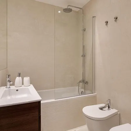 3br Duplex With Lift & Ac By Host For Us Lissabon